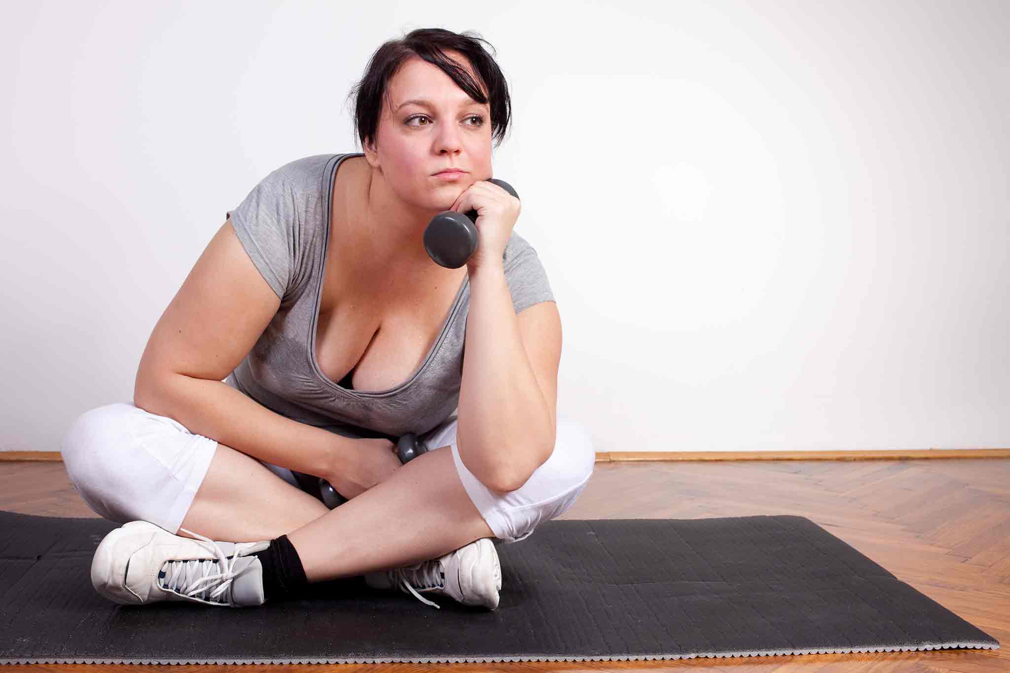 Девушка не стремится похудеть без спорта Девушка не стремится похудеть без спорта